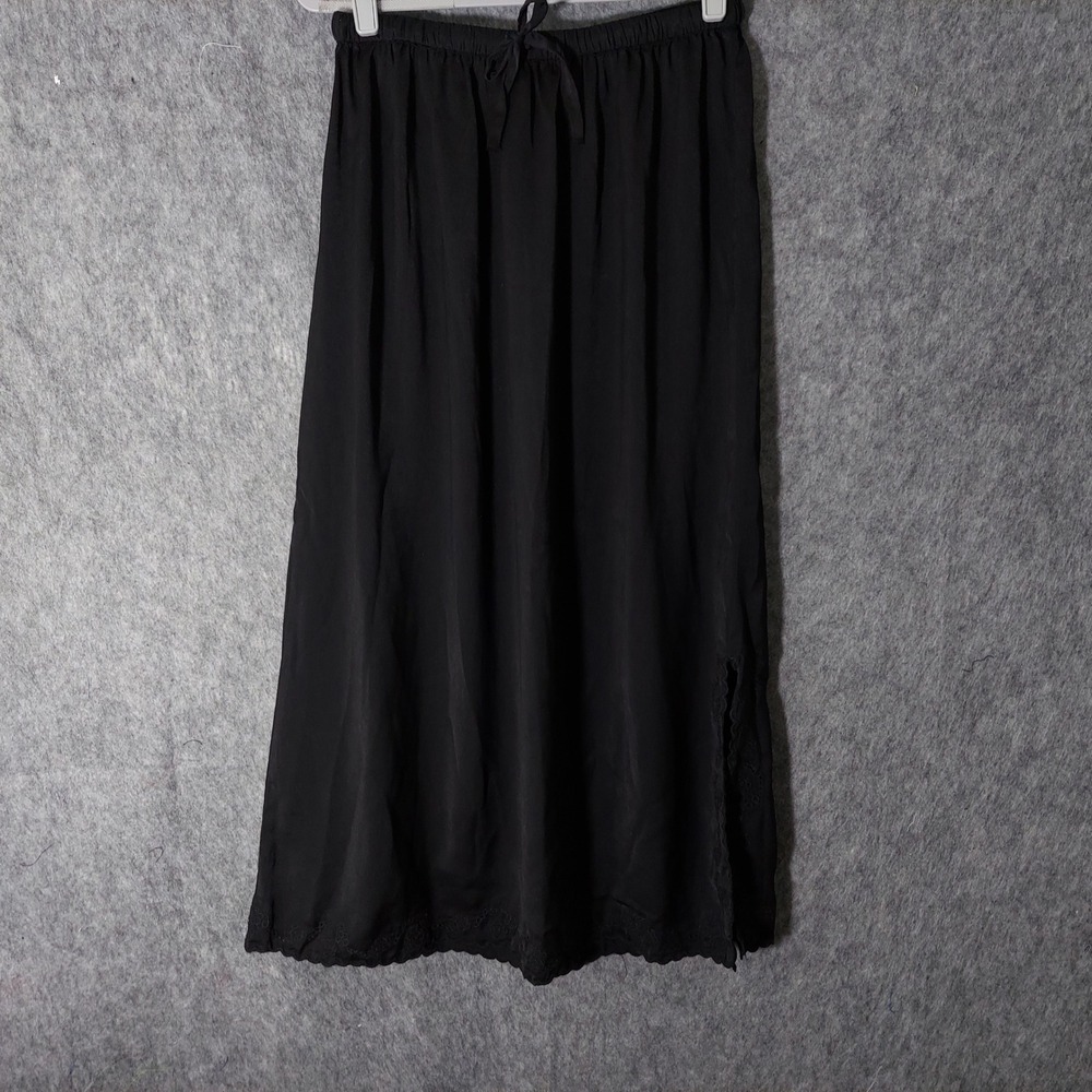Universal Thread Midi Skirt S Black Minimalist Embroidered Scalloped Hem Slit